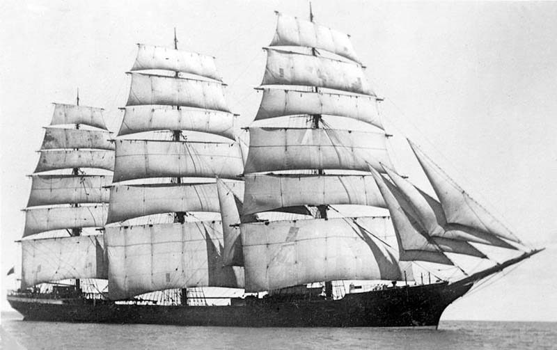 Internationales Maritimes Museum Hamburg - This is the Aristide from 1866,  an example of a traditional lobster fishing boat from the French Atlantic  coast. This sea-going boats were rigged as a cutter